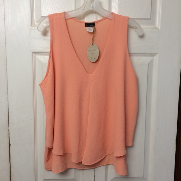 Zenobia Tops - Zenobia Sleeveless Top